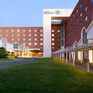 https://hilton-rome-airport.it-romehotels.com
