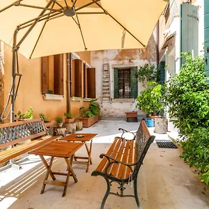 Appartement Queen House