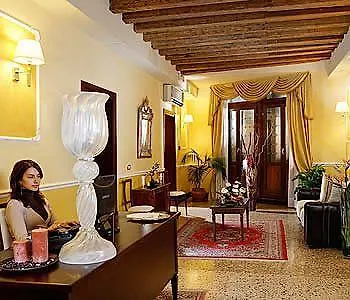 Ca' Del Nobile Hotel Venice 3*,